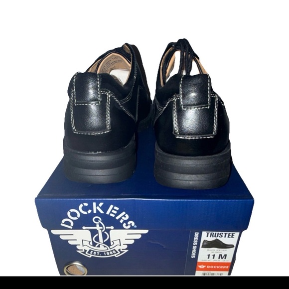 Dockers Blue Shoe Box with Black Leather Label main image 4